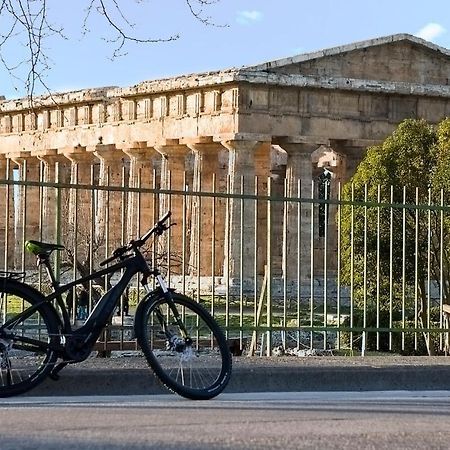 Villa Claudianna Bed & Bike Паестум Екстериор снимка