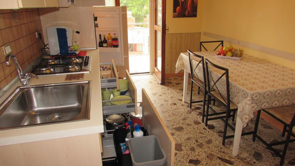 Villa Claudianna Bed & Bike Паестум Екстериор снимка